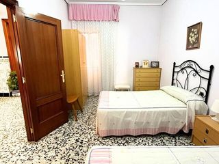 Chalet en venta en Zona Concordia en Burjassot