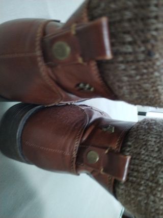 Botines marrones talla 40