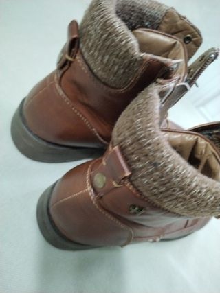 Botines marrones talla 40