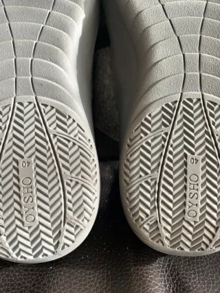 Zapatillas Oysho Gris Talla 40 (41)