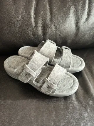 Zapatillas Oysho Gris Talla 40 (41)