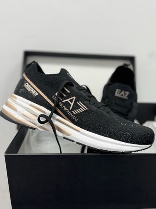 Zapatillas Emporio Armani Exchange Negras rosa