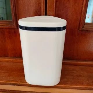 Dispenser Formaggio Bianco e Nero