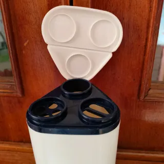 Dispenser Formaggio Bianco e Nero