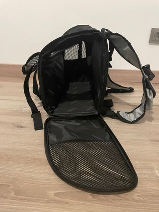 Transportín para mascotas negro y gris