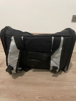 Transportín para mascotas negro y gris