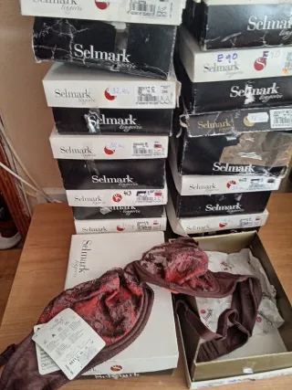 Lote  14 Sujetadores Selmark Gama alta