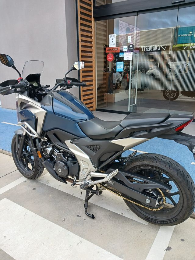 HONDA NC750X Manual