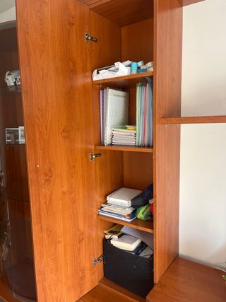 Mueble modular madera y cristal