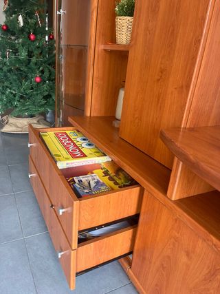 Mueble modular madera y cristal