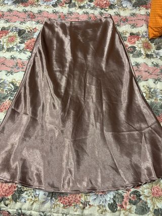 Falda Shein satinada marrón