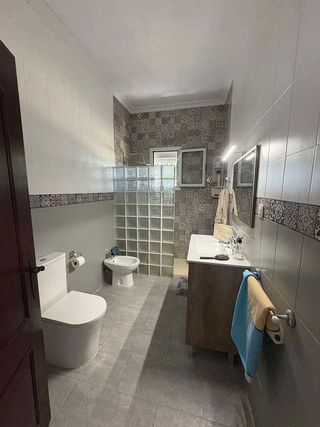 Chalet en venta en Carmona