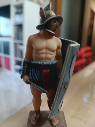 Figura Gladiador Romano Escudo Espartaco 12cm