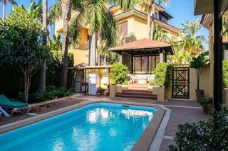 Casa pareada en alquiler en Puerto Banús en Marbella