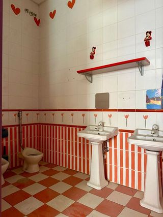 Local comercial en venta en Laguna Park en Parla