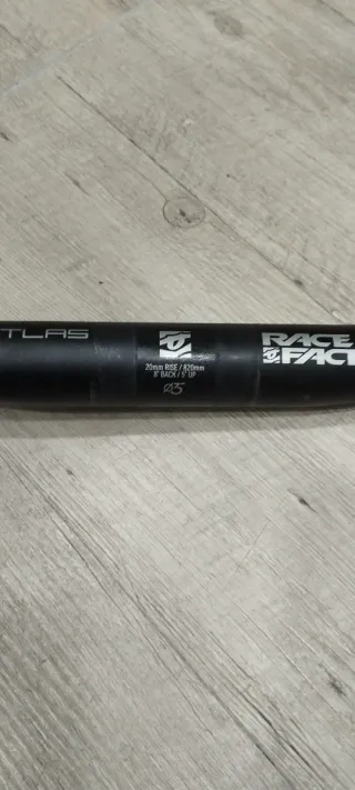 Manillar Race Face Atlas