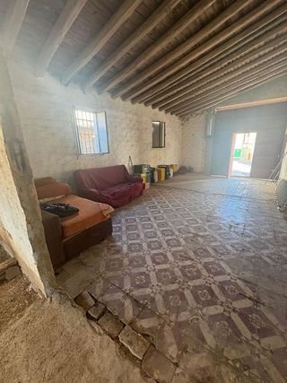 Local comercial en venta en Olivares