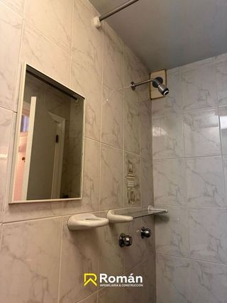 Local comercial en venta en Barañain