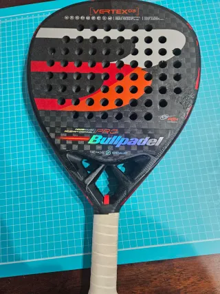 Pala de pádel Bullpadel Vertex 03