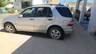 Mercedes-Benz Clase M 2003