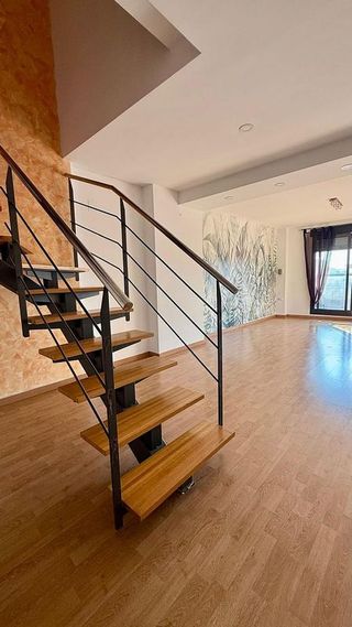 Ático en alquiler en Zona Campus Universitario en Burjassot