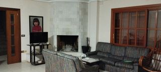 Chalet en venta en Madrigal en Villarreal