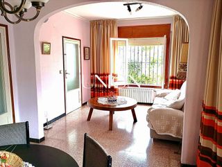 Casa adosada en venta en Centre-El Pedró en Palamós