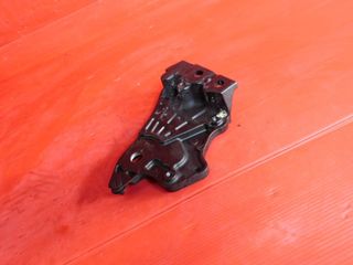 SUPPORTO STAFFA PEDANA SINISTRA YAMAHA MT 07