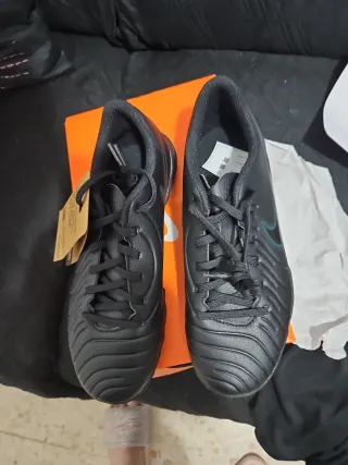 Tenis Nike Negro Talla 38.5 Nuevos