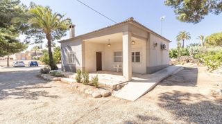 Chalet en venta en Jubalcoi en Elche