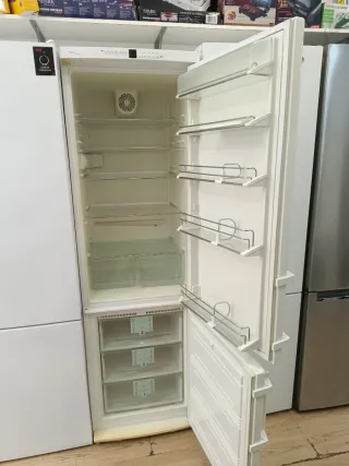 Nevera Liebherr con garantía y transporte