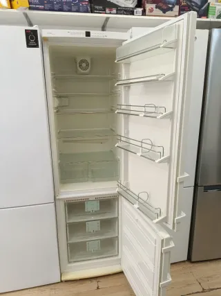 Nevera Liebherr con garantía y transporte