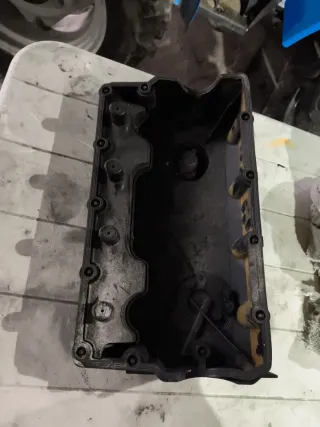 Tapa de válvulas Seat León ARL