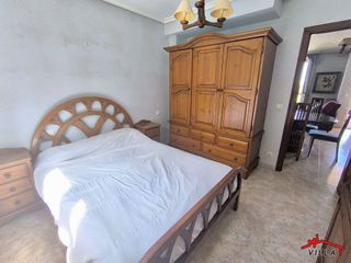 Chalet en venta en Laredo