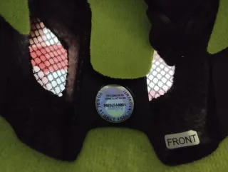 Casco infantil Specialized verde