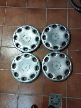 Tapacubos Renault Equinoxe 2 15 pulgadas. Juego 4.