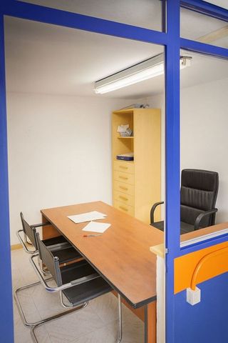 Local comercial en venta en Gavarra en Cornellà de Llobregat