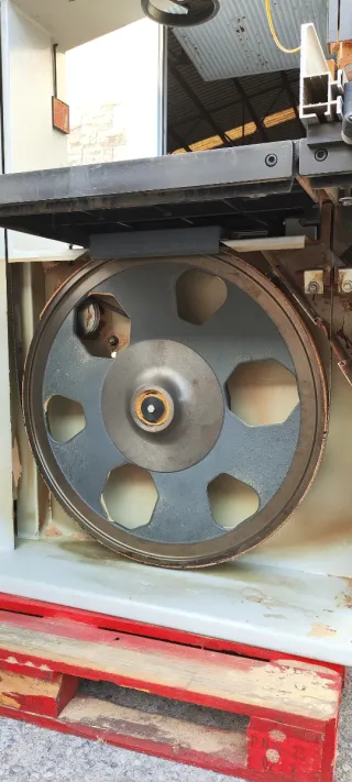 Sierra de cinta Linnermann