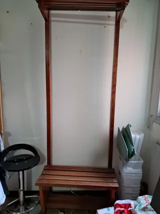 Perchero rústico de madera