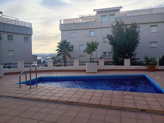 Piso en alquiler en Torrequebrada en Benalmádena