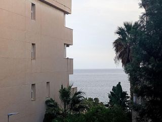 Piso en alquiler en Torrequebrada en Benalmádena