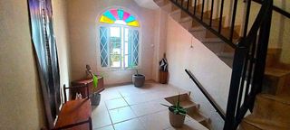Casa adosada en venta en Castell (Es)
