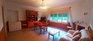 Casa adosada en venta en Castell (Es)