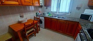 Casa adosada en venta en Castell (Es)