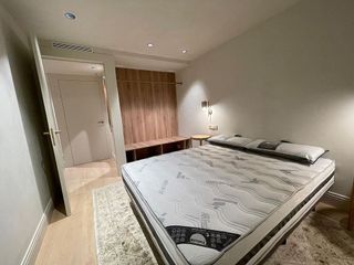 Local comercial en venta en Vistahermosa en Alicante