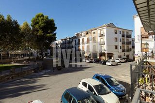 Chalet en venta en Baeza