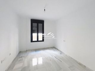 Piso en venta en Lucena