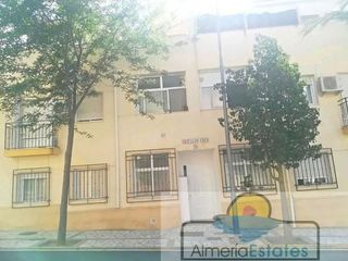 Piso en venta en Macael