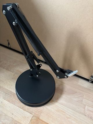 Supporto da tavolo nero per webcam/telefono