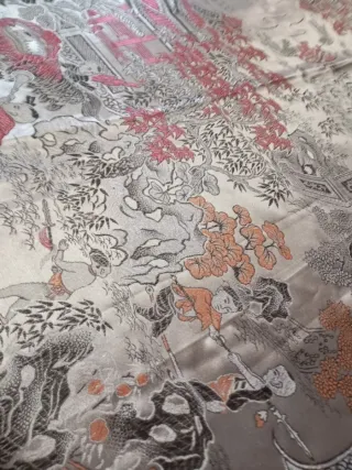 Mantel Seda  con personajes paisajes chinescos